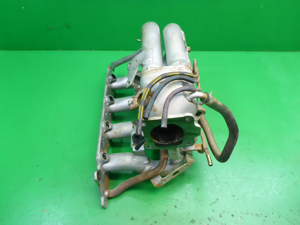 Коллектор впускной