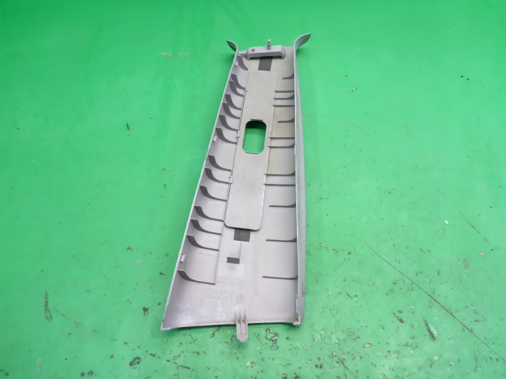 Обшивка стойки