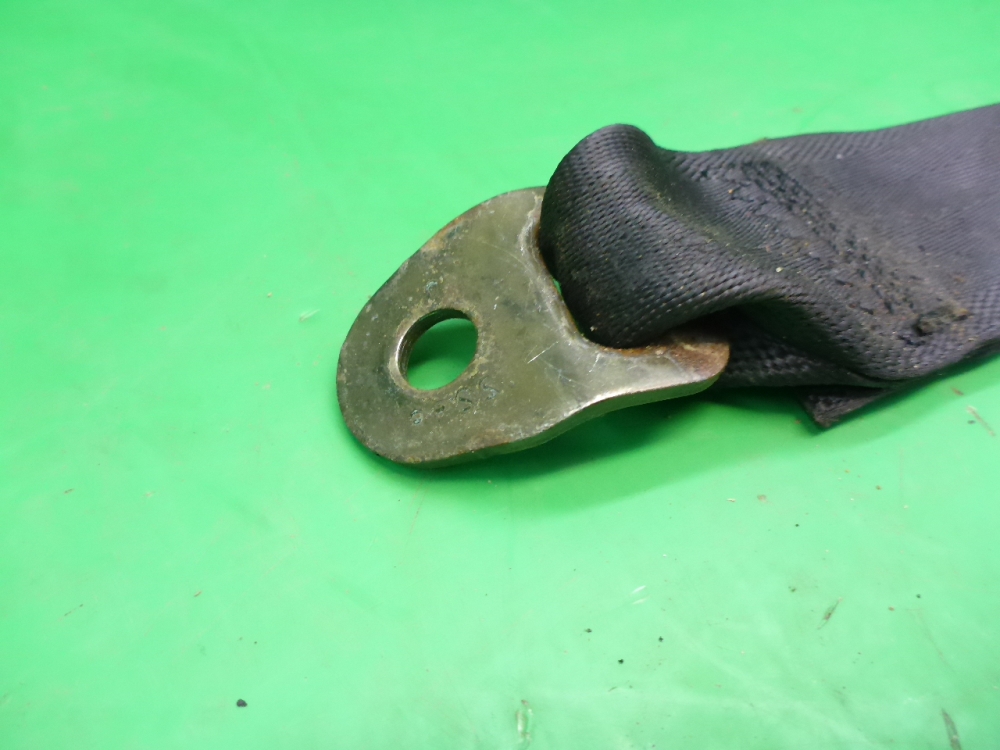 Ответная часть ремня безопасности