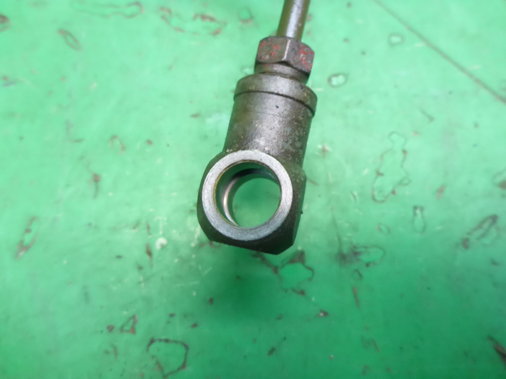 Трубка цилиндра сцепления