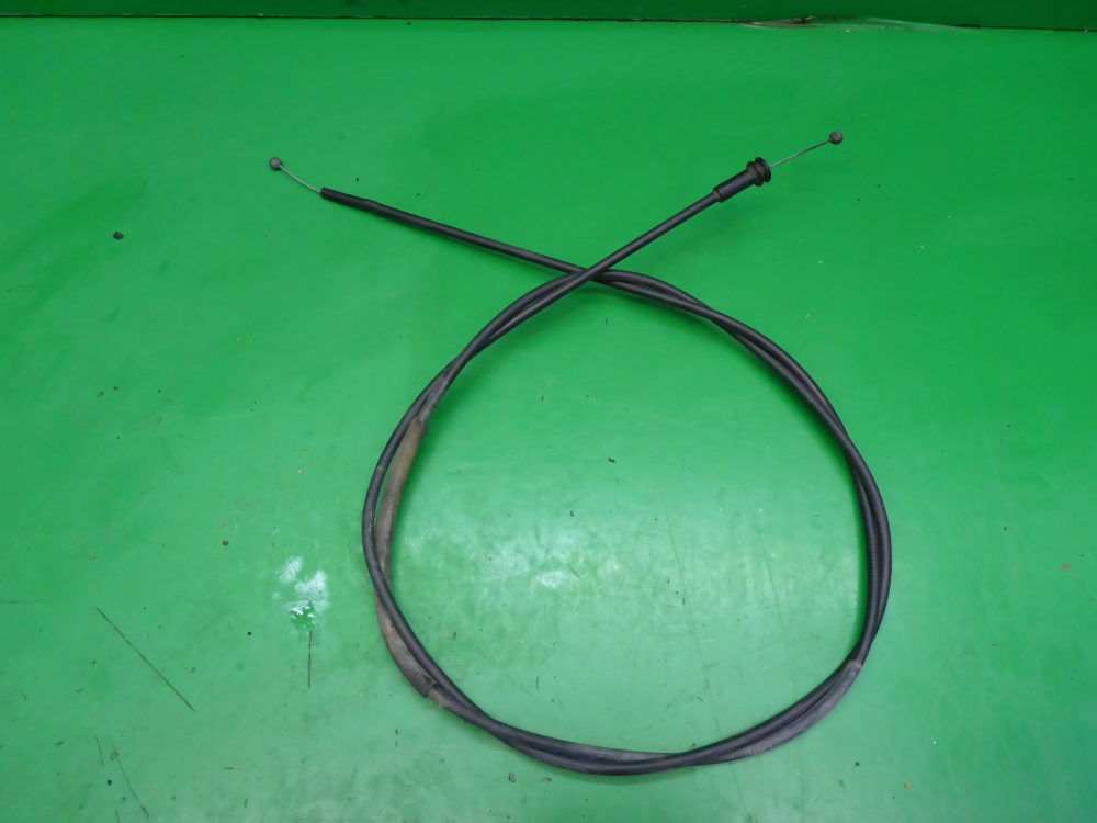 Трос открывания капота