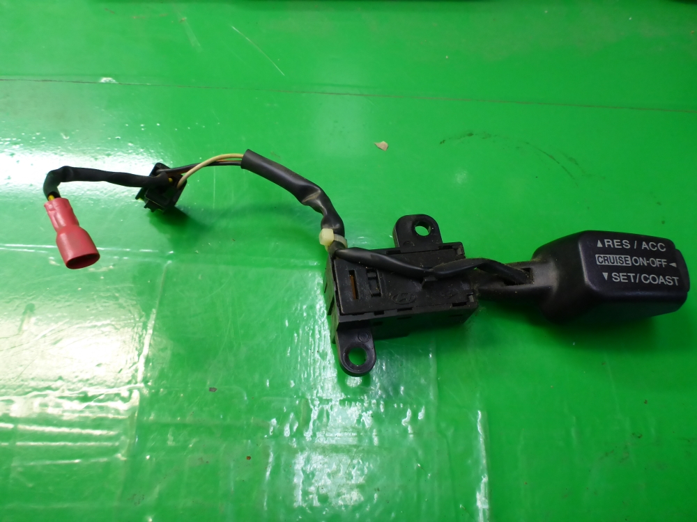 Переключатель круиз контроля