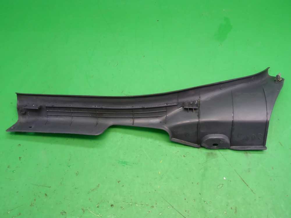 Накладка порога (внутренняя)