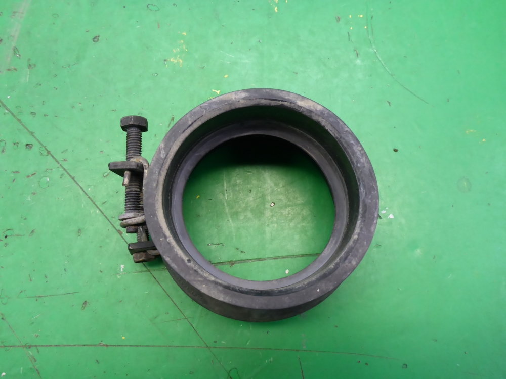 Патрубок воздушного фильтра