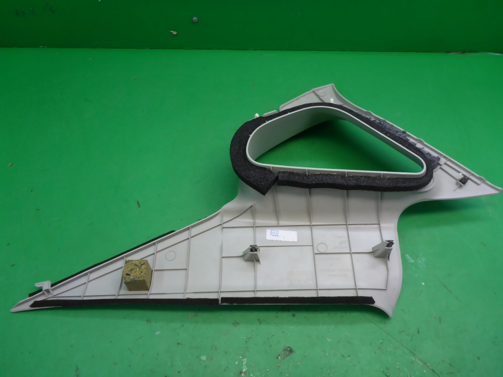 Обшивка стойки