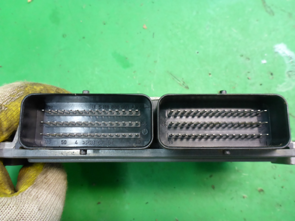 Блок управления двигателем