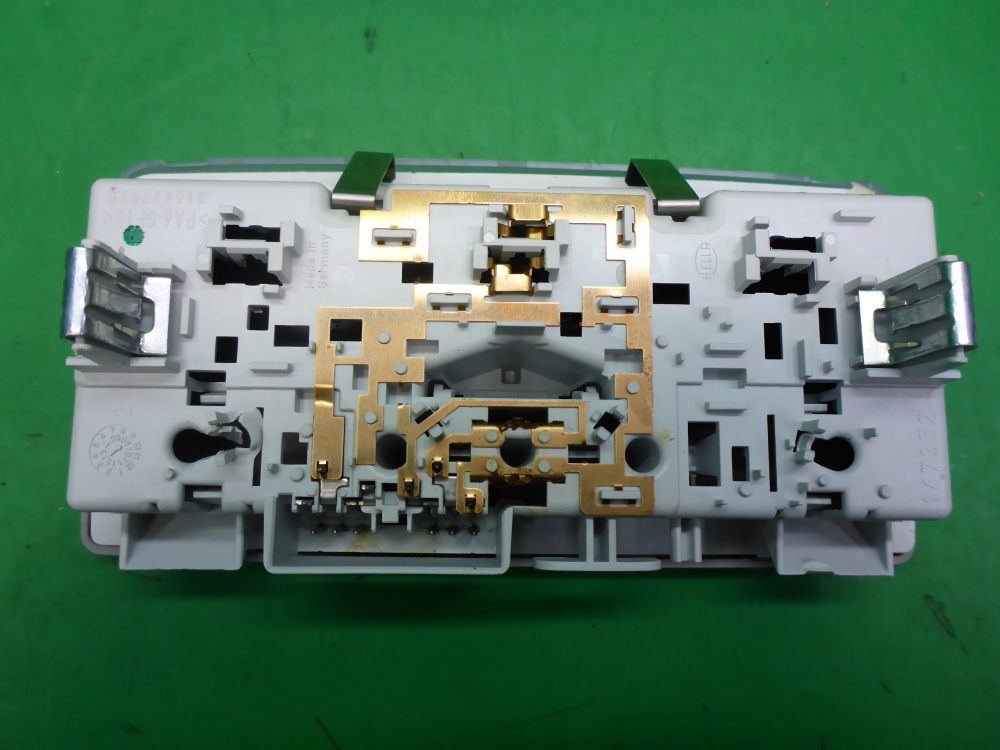 Плафон салонный