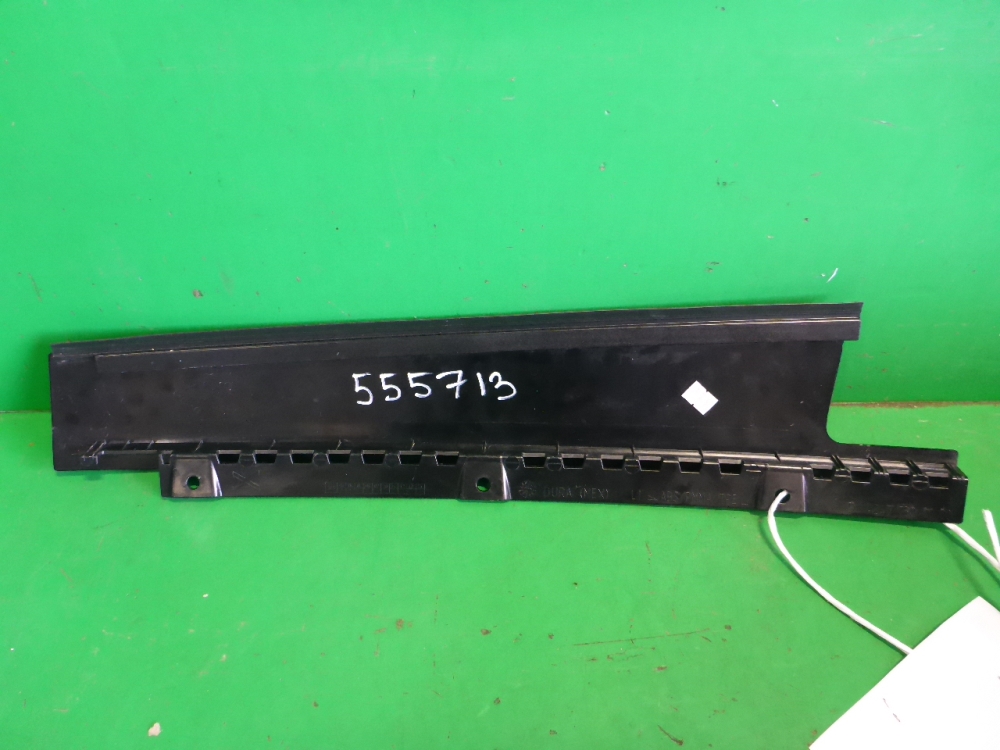 Накладка двери задней левой