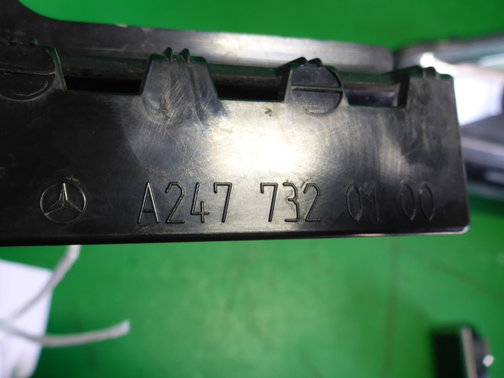 Накладка двери задней левой