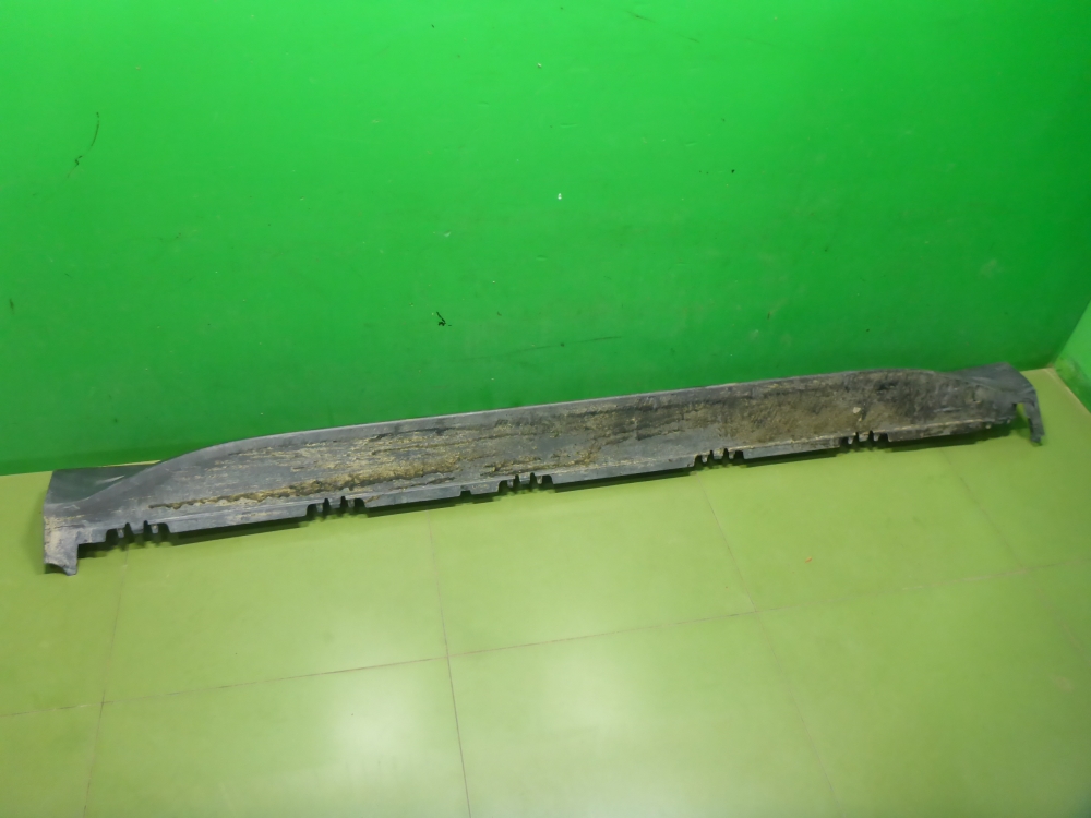 Подножка правая