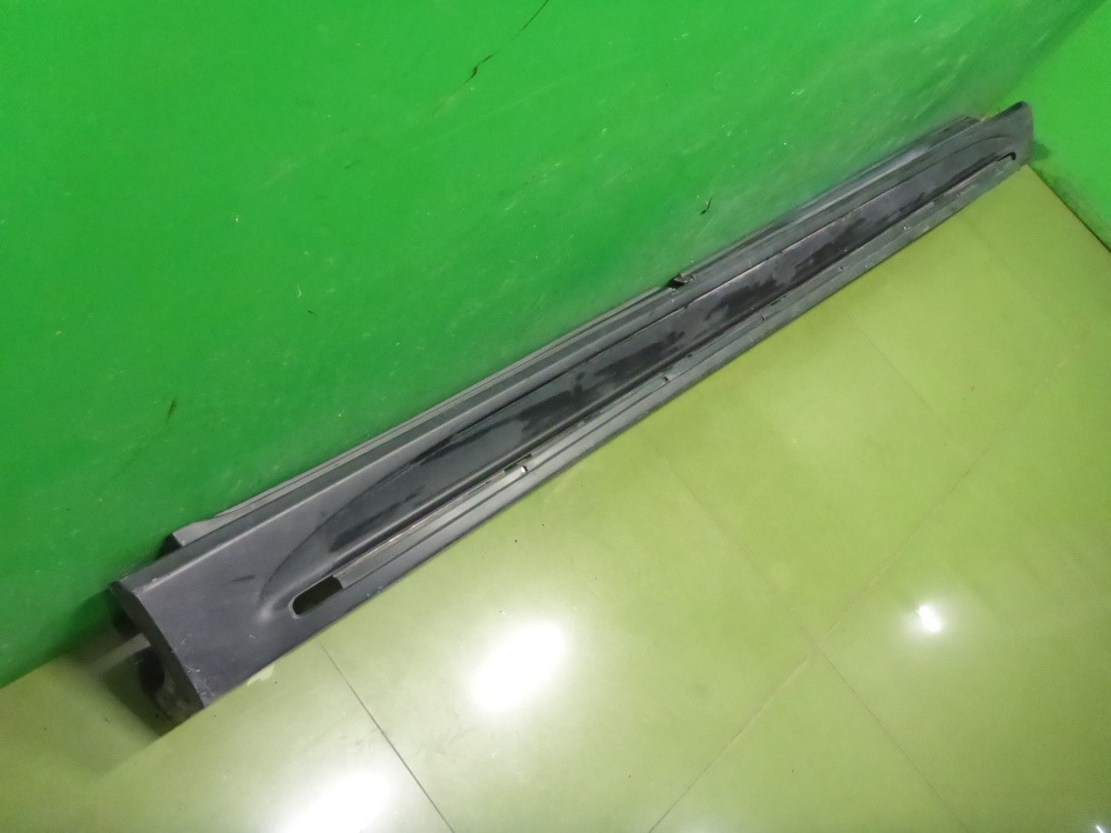 Подножка правая