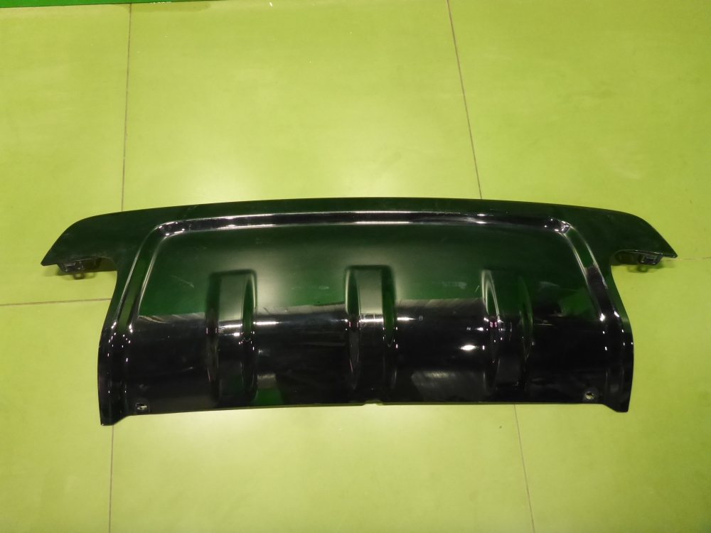 Накладка заднего бампера