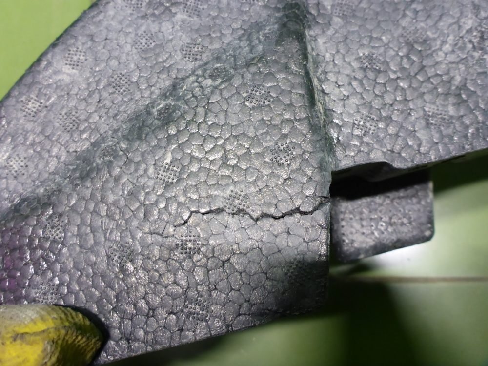 Наполнитель переднего бампера