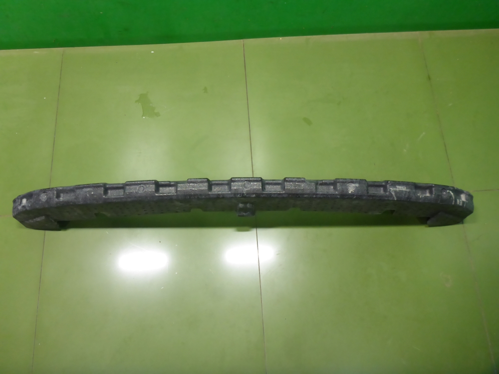 Наполнитель переднего бампера