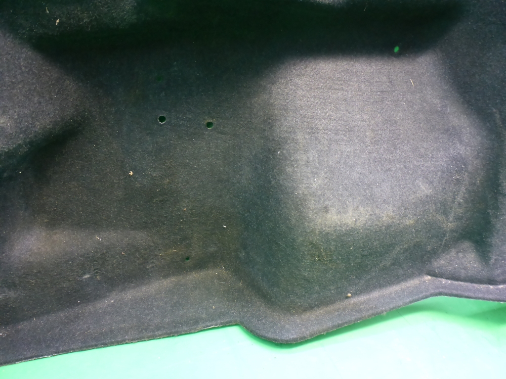 Обшивка багажника