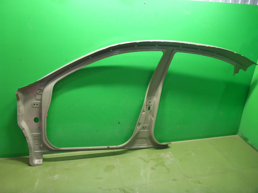 Кузовной элемент