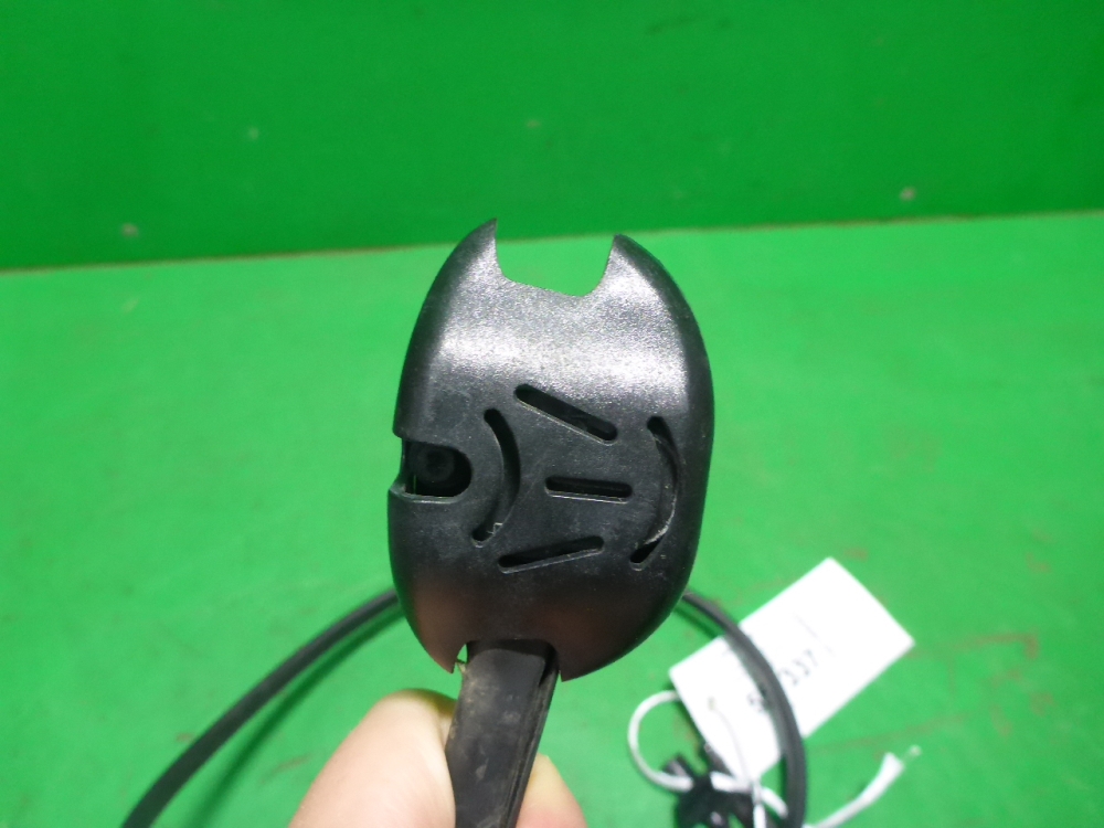 Форсунка омывателя лобового стекла