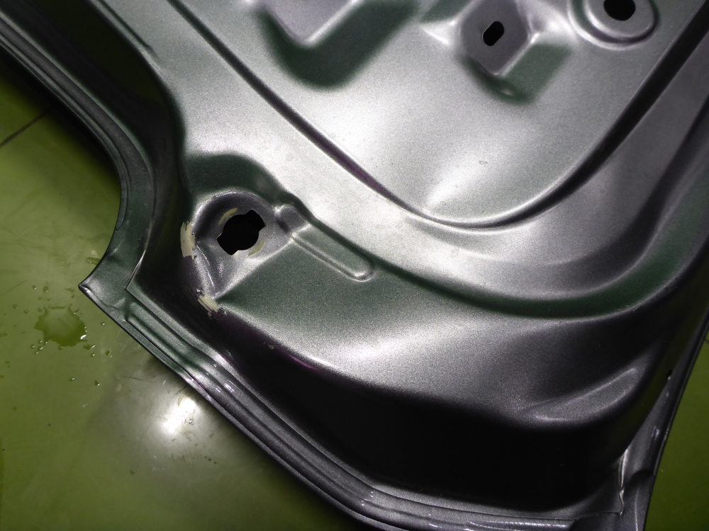 Дверь багажника