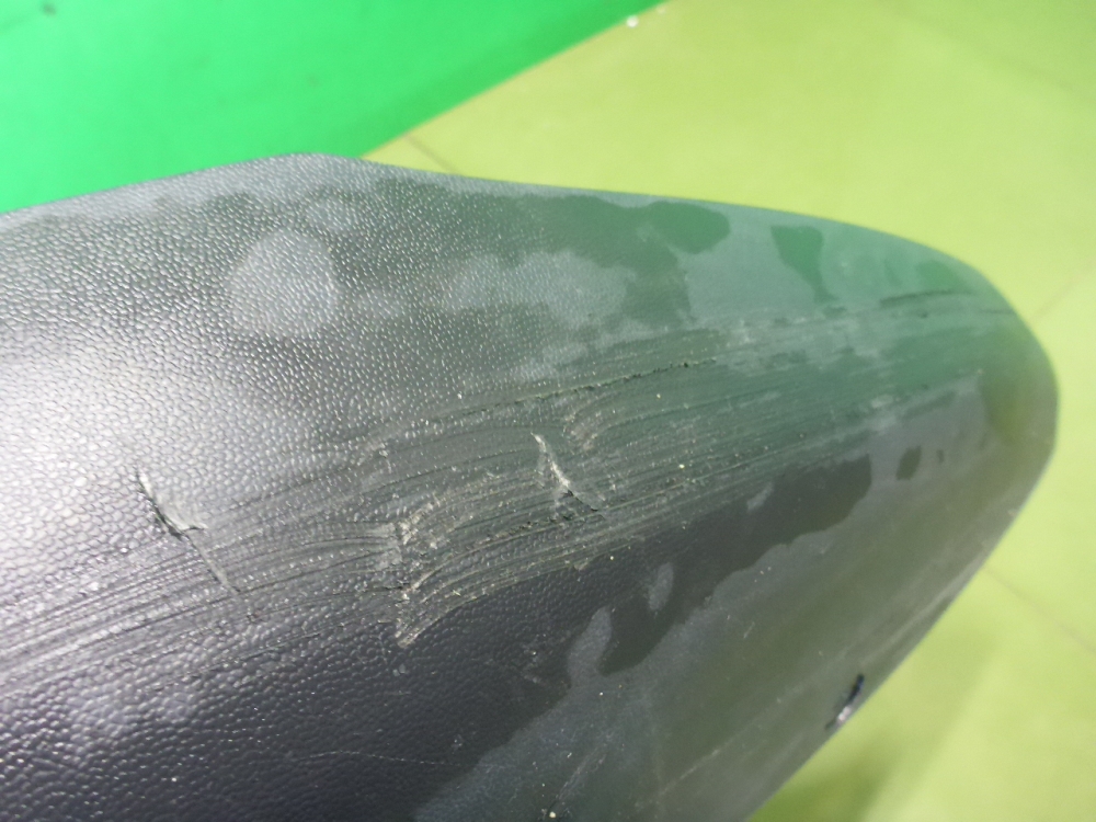 Накладка переднего бампера правая