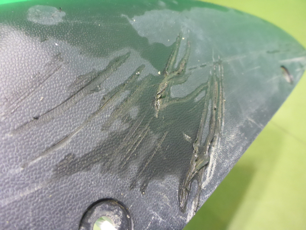 Накладка переднего бампера правая