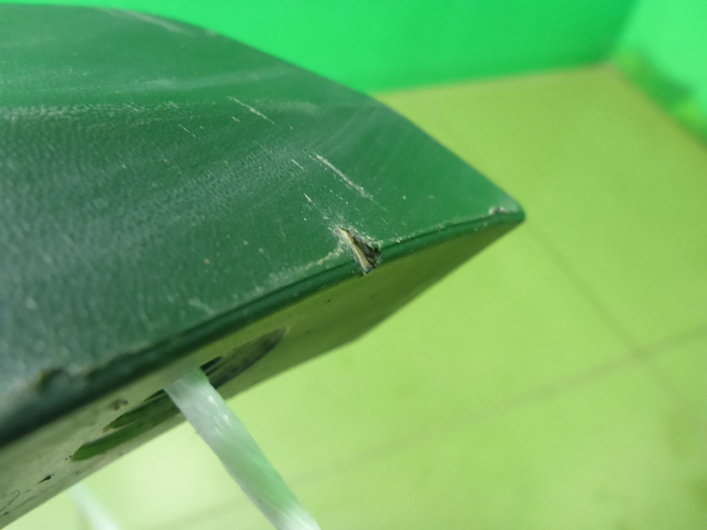 Брызговик задний правый