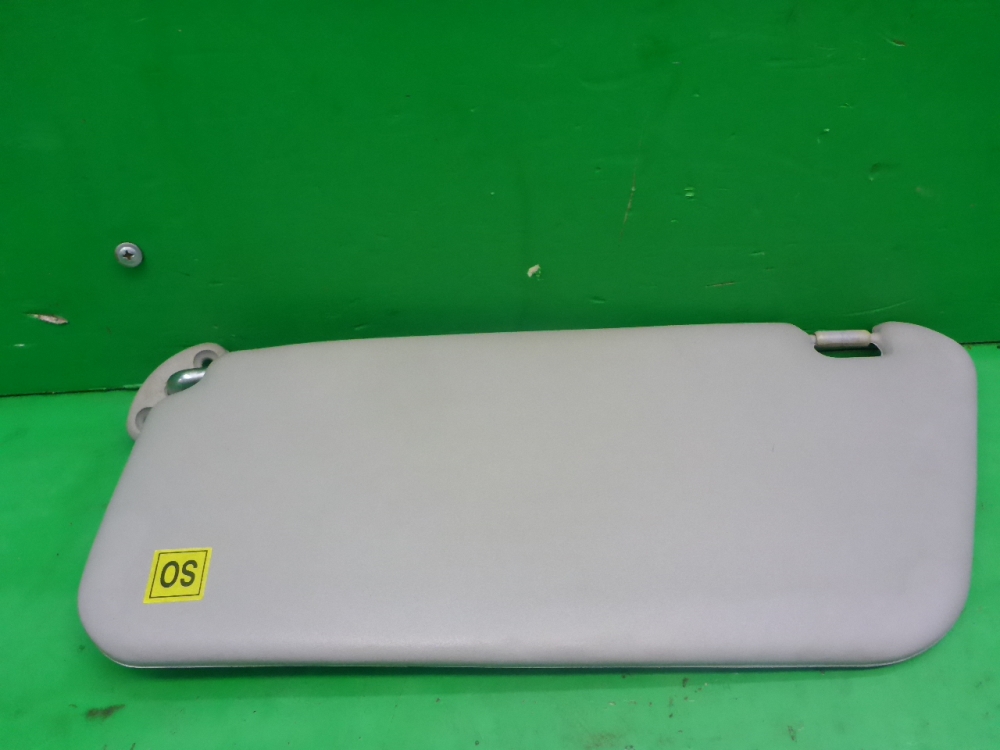 Козырек солнцезащитный