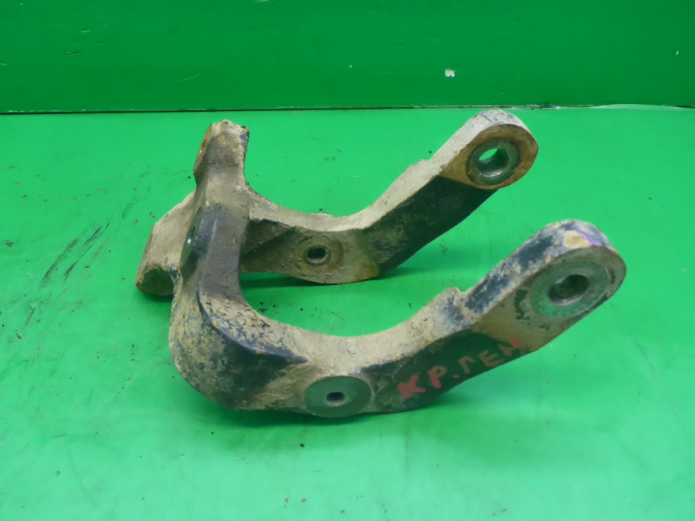 Кронштейн генератора