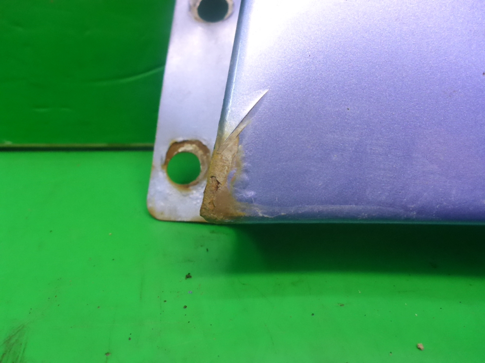 Планка под фонарь правая