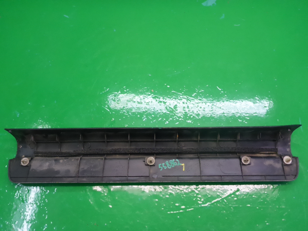 Накладка порога (внутренняя)