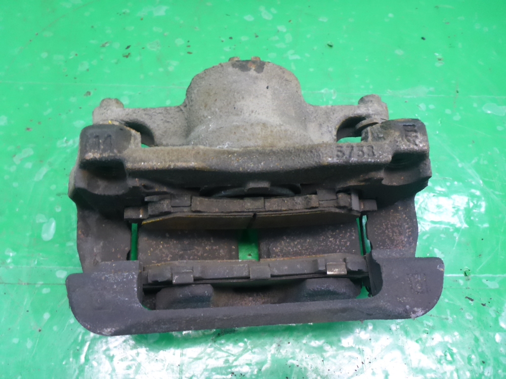 Суппорт передний правый