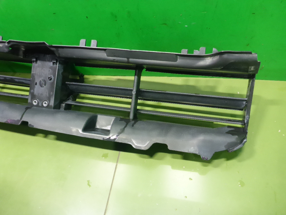 Воздуховод радиатора нижний