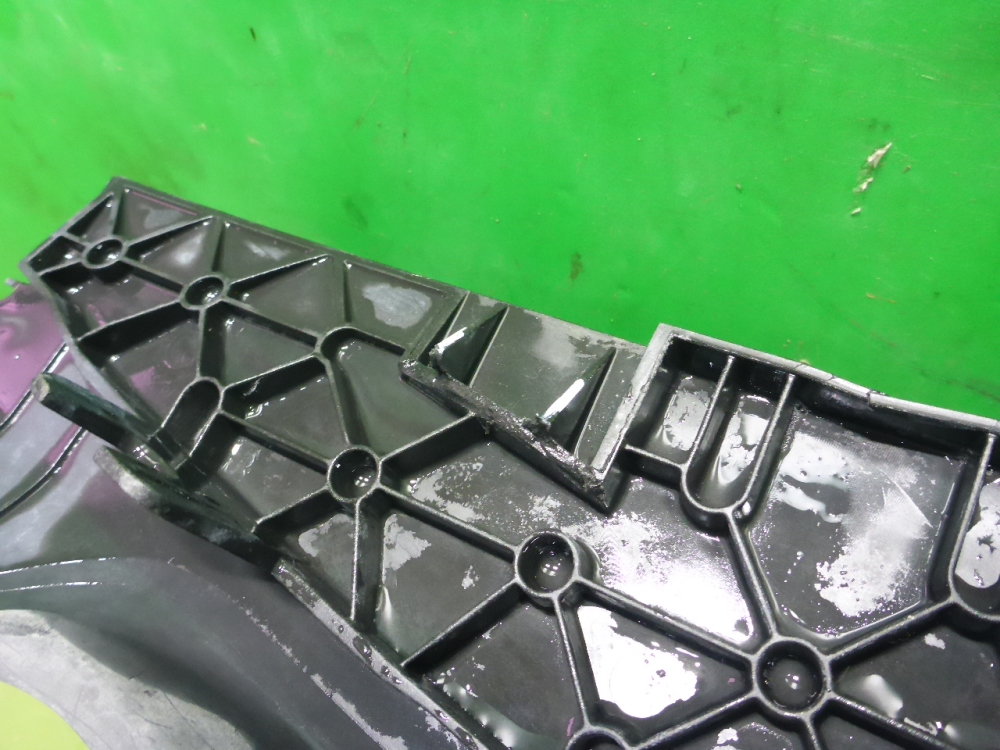 Воздуховод радиатора нижний