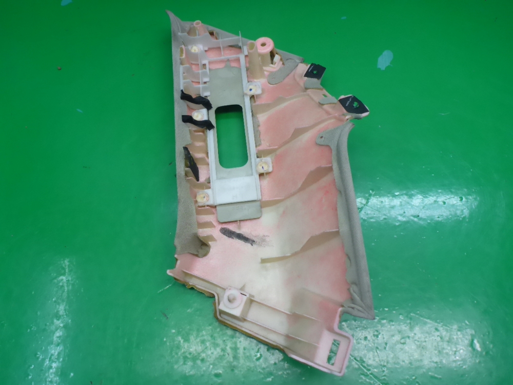 Обшивка стойки