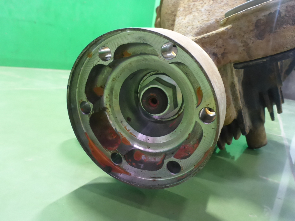 Редуктор заднего моста