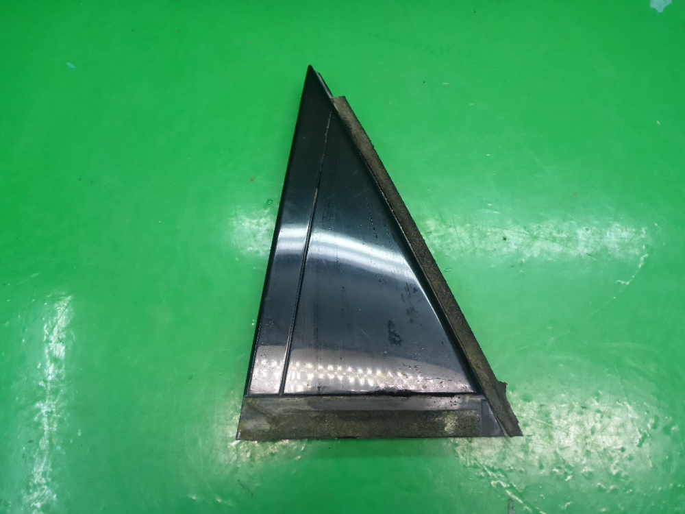 Накладка двери задней левой