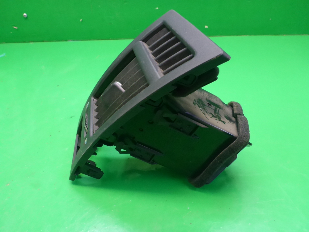 Дефлектор воздушный