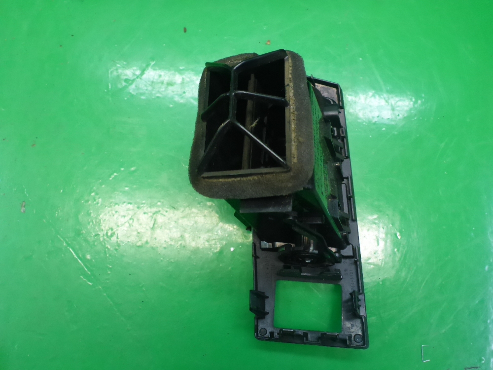 Дефлектор воздушный