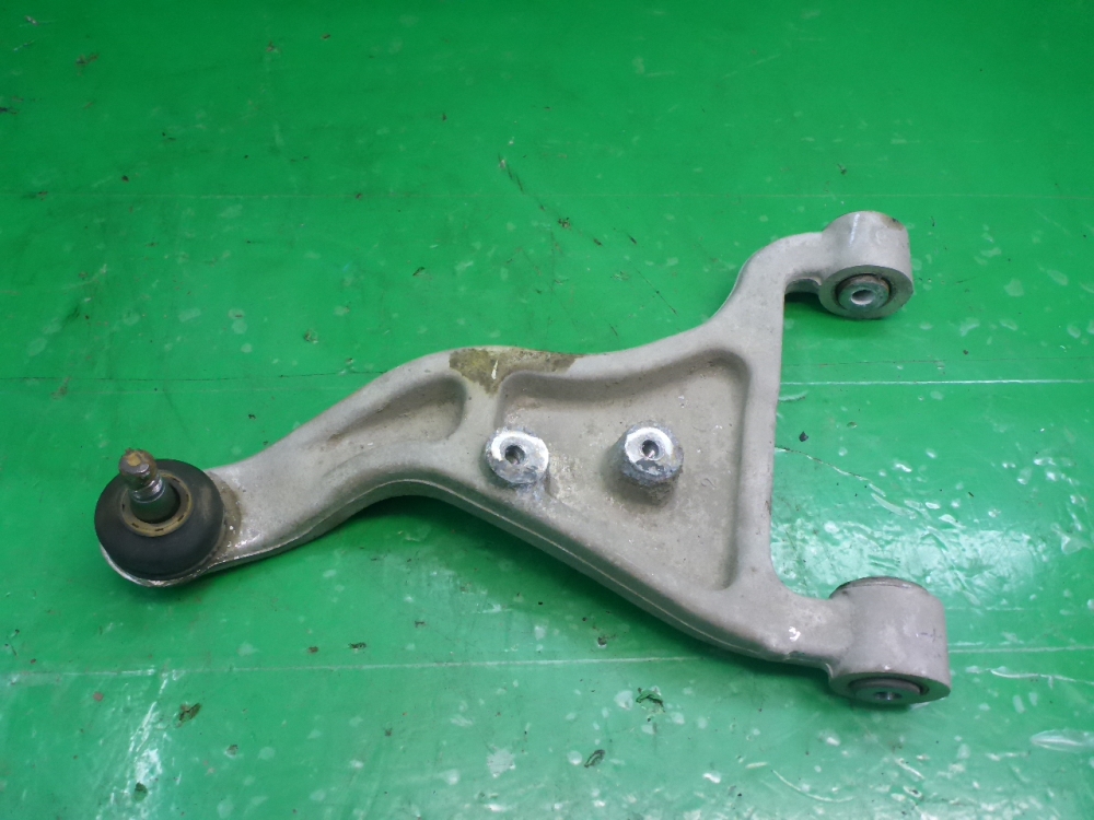 Рычаг задний верхний