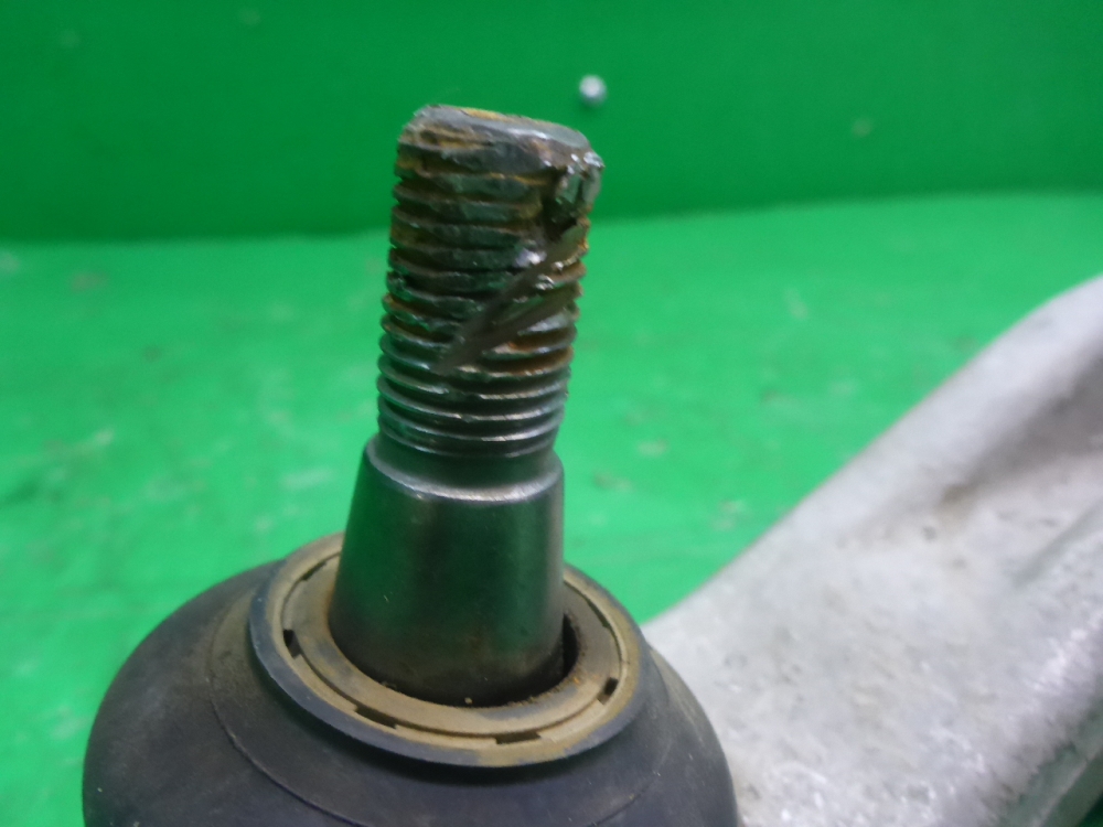 Рычаг задний верхний