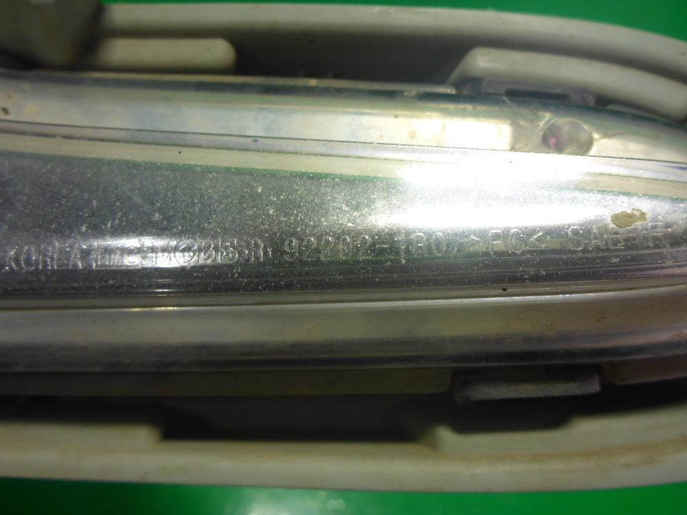 Фара противотуманная правая