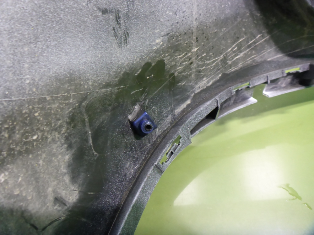 Бампер задний