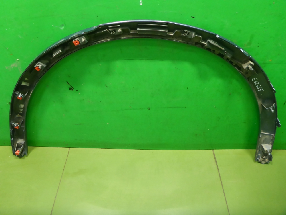 Накладка заднего крыла правого