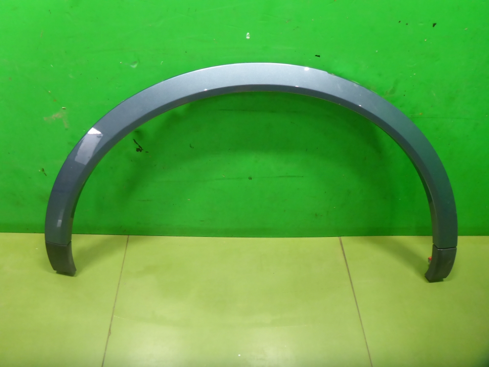 Накладка заднего крыла правого