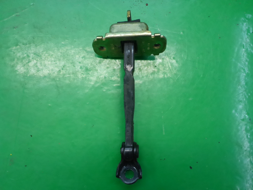 Ограничитель двери