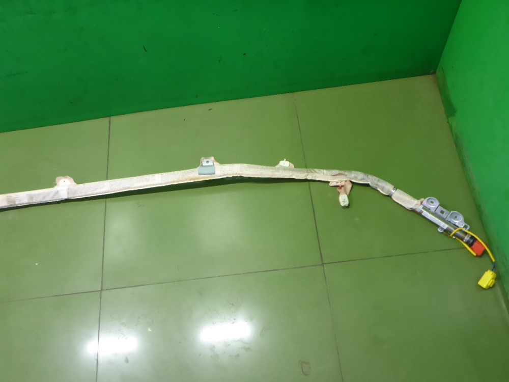 Подушка безопасности боковая (шторка)