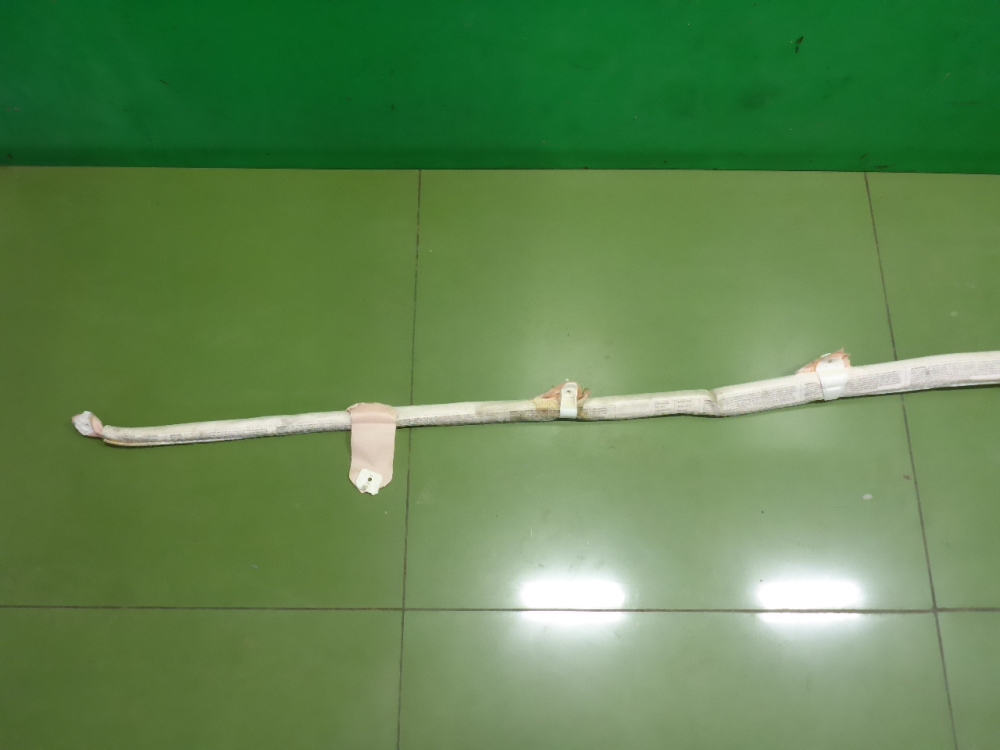 Подушка безопасности боковая (шторка)