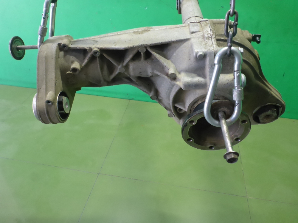 Редуктор переднего моста