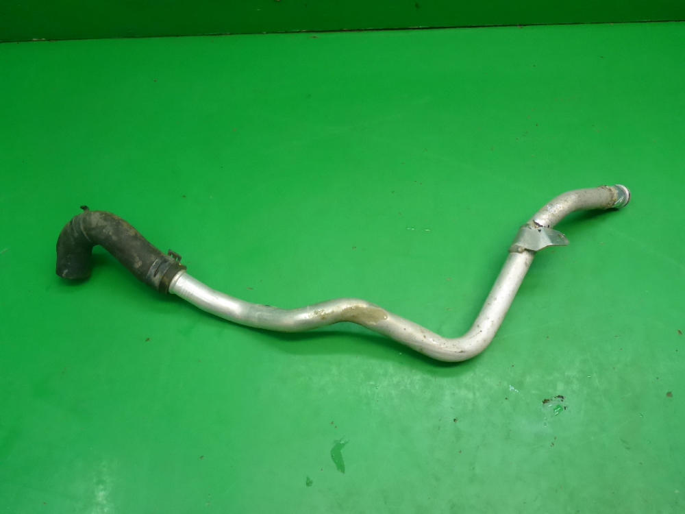 Трубка системы охлаждения