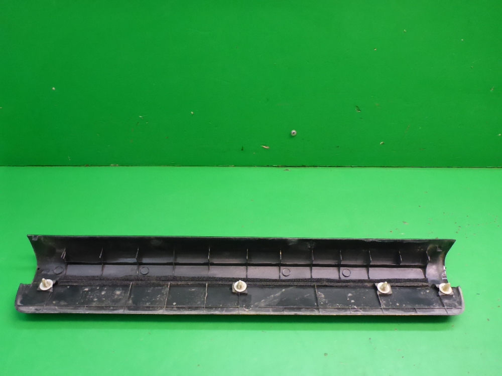 Накладка порога (внутренняя)