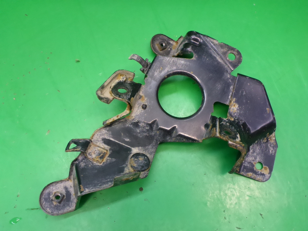 Кронштейн воздушного фильтра